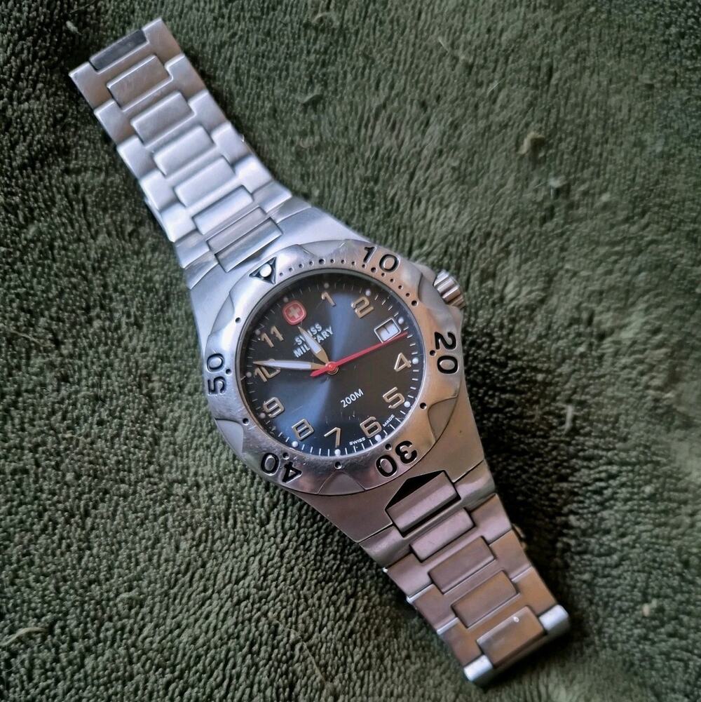 Wenger Swiss Military 200M Diver Blue Dial Swiss Quartz Men's Watch Neo Vintage